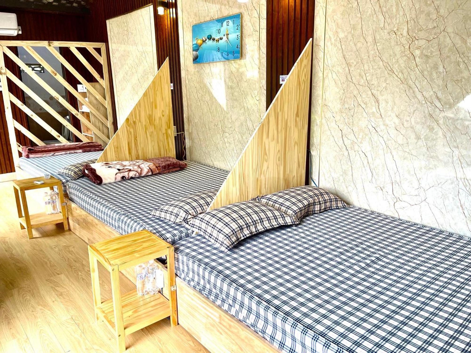 Lake View Homestay Pleiku Exterior photo