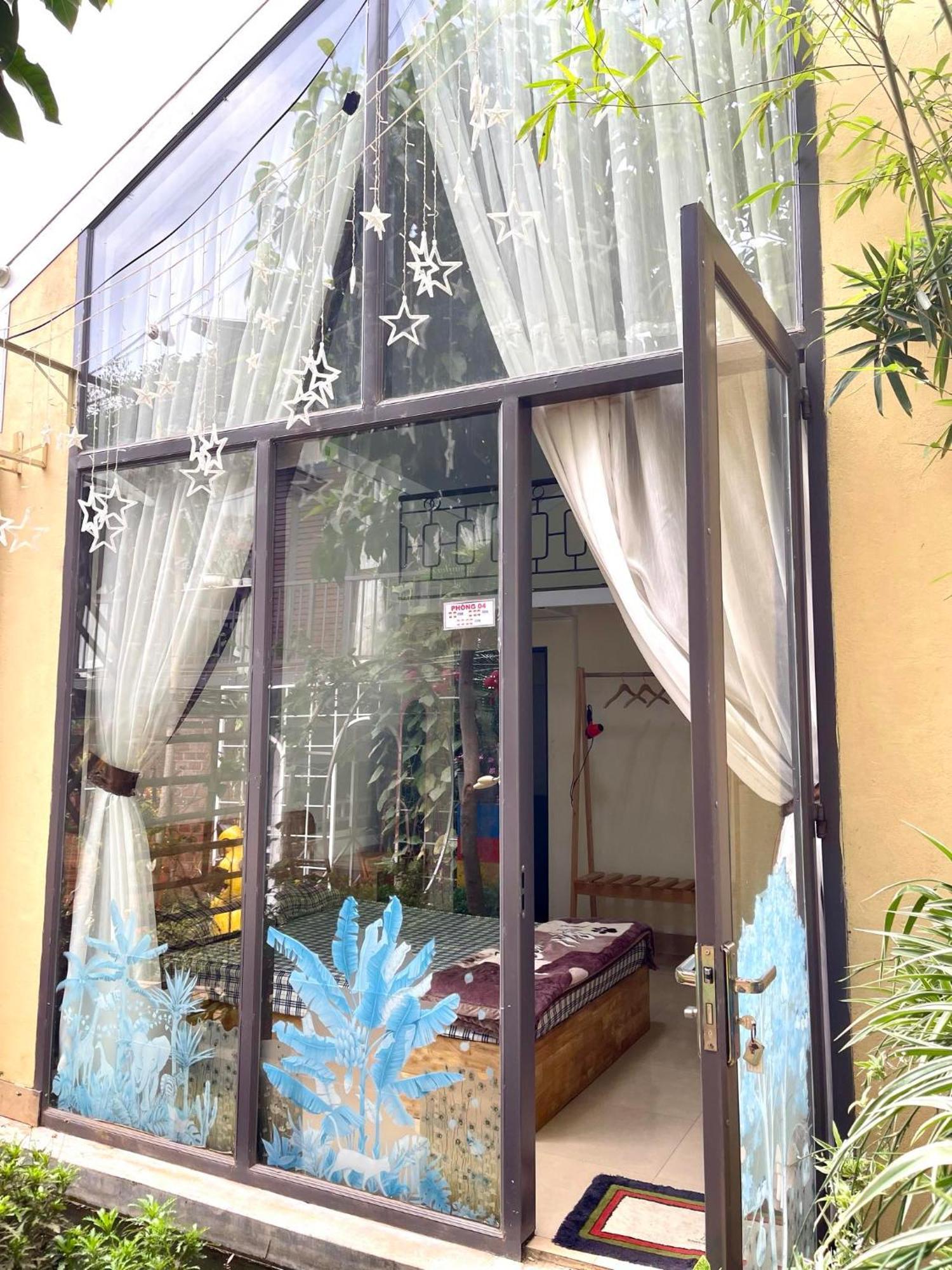 Lake View Homestay Pleiku Exterior photo