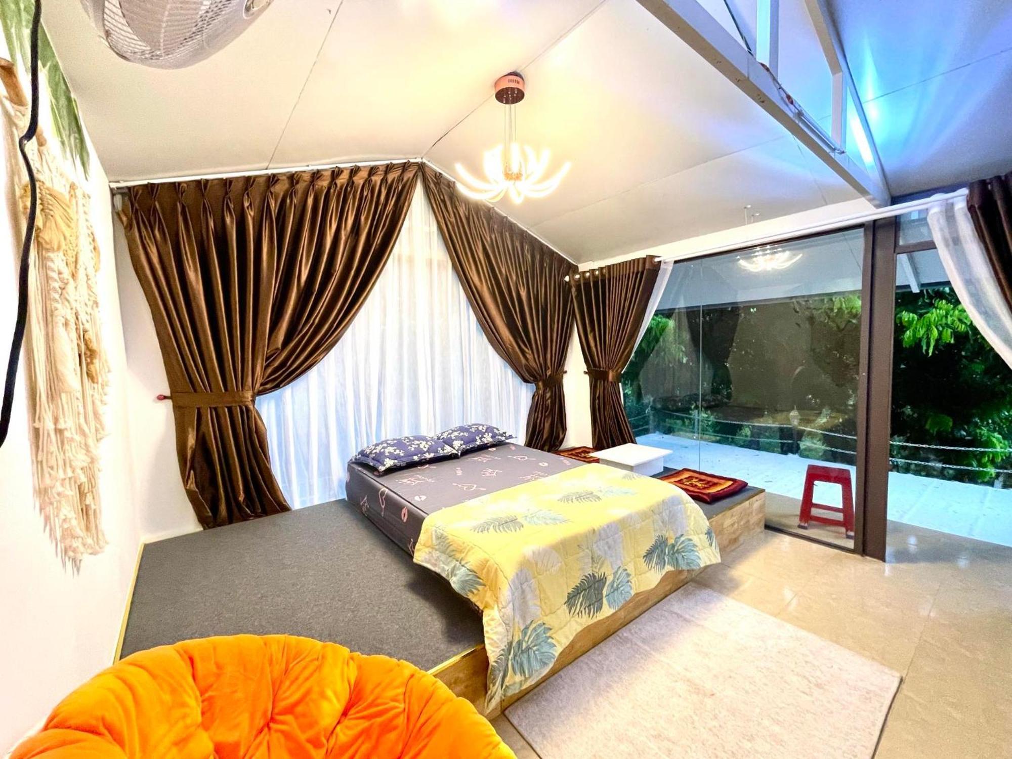 Lake View Homestay Pleiku Exterior photo